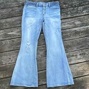American Eagle Boho Artist with Braided Belt Waist Destroyed Super Stretch 14 R